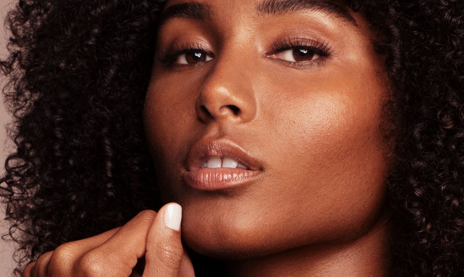 WHAT IS A SKIN CYCLING ROUTINE?