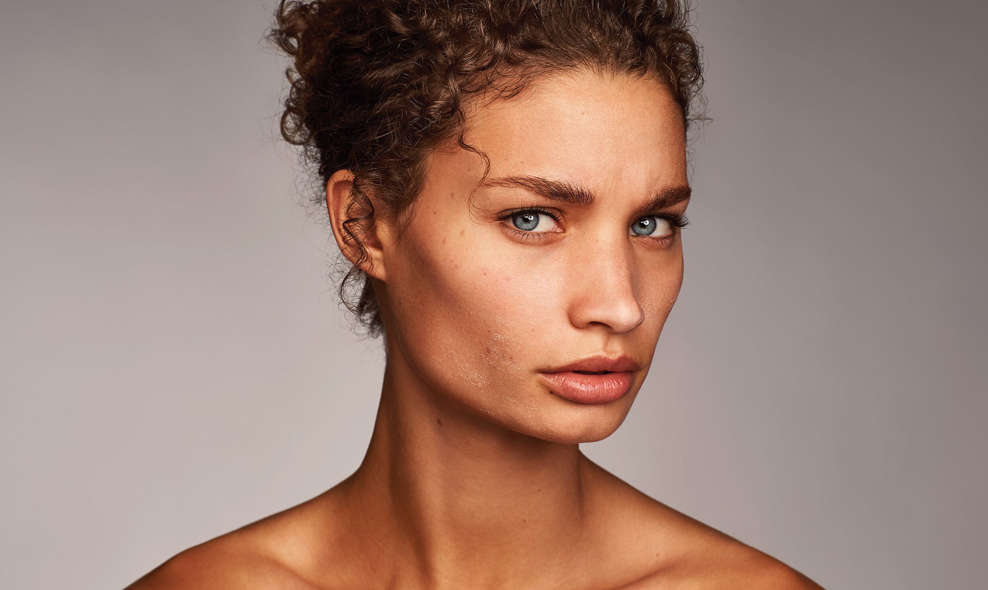 WHAT IS SLUGGING? 3 STEPS TO REPAIR SKIN