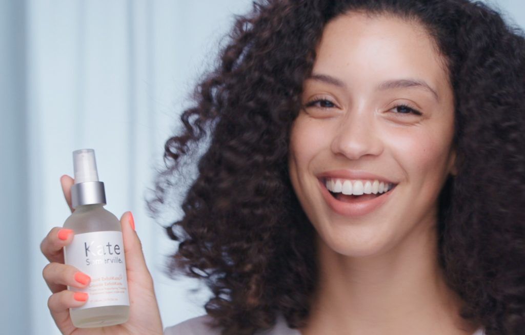 HOW OFTEN SHOULD YOU EXFOLIATE YOUR FACE?